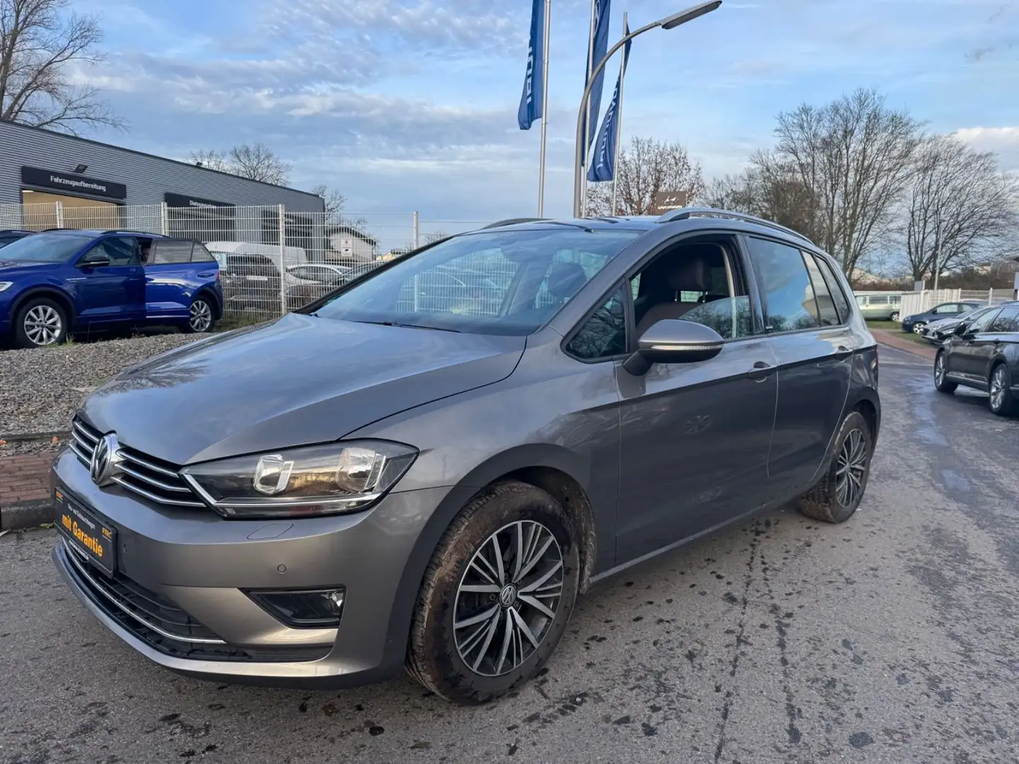 Volkswagen Golf Sportsvan 2.HD/ALLSTAR/AUTOMATIK/NAVI/KLIMAAUT/ALU/HU-NEU! Szary - 1