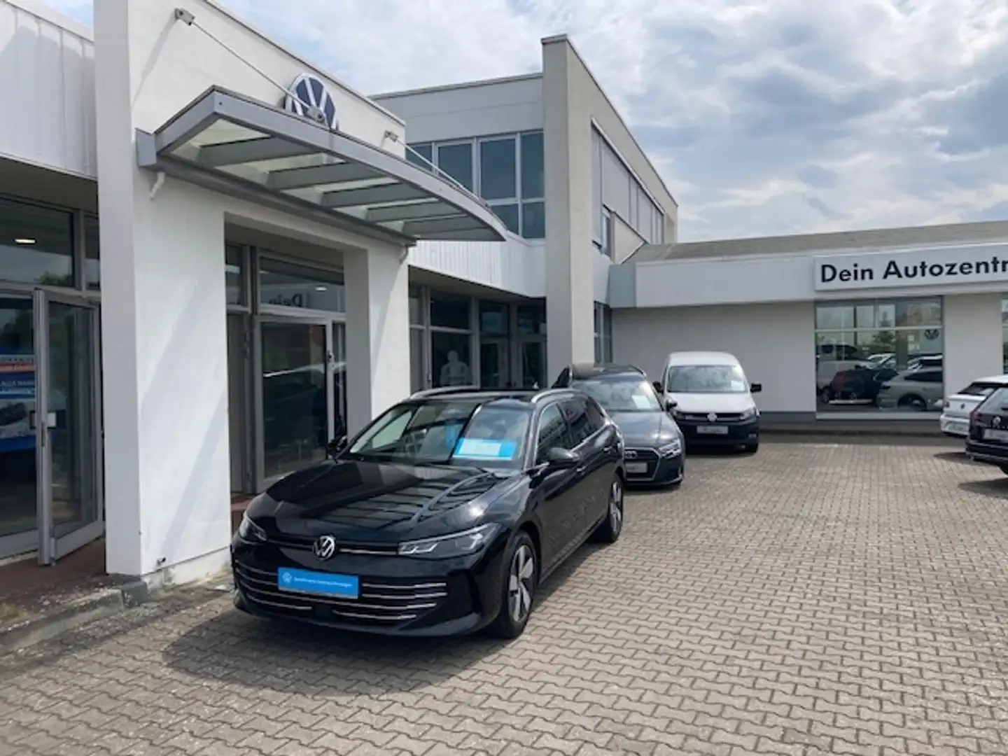 Volkswagen Passat Variant CJ 2.0 TDI DSG Business Fekete - 2
