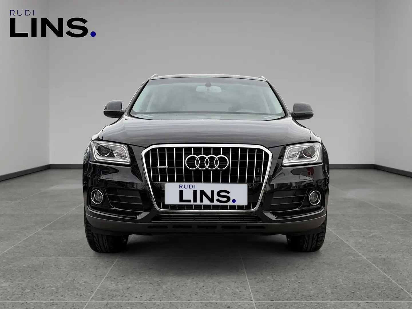Audi Q5 2.0 TDI quattro daylight Fekete - 2