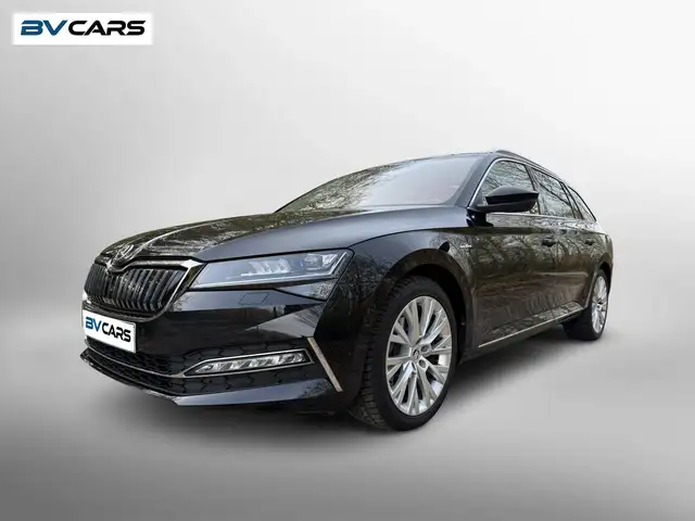 Skoda Superb Combi PHEV L&K 1.4 TSI Pano/AHK/ACC/4XZVW/360/Full