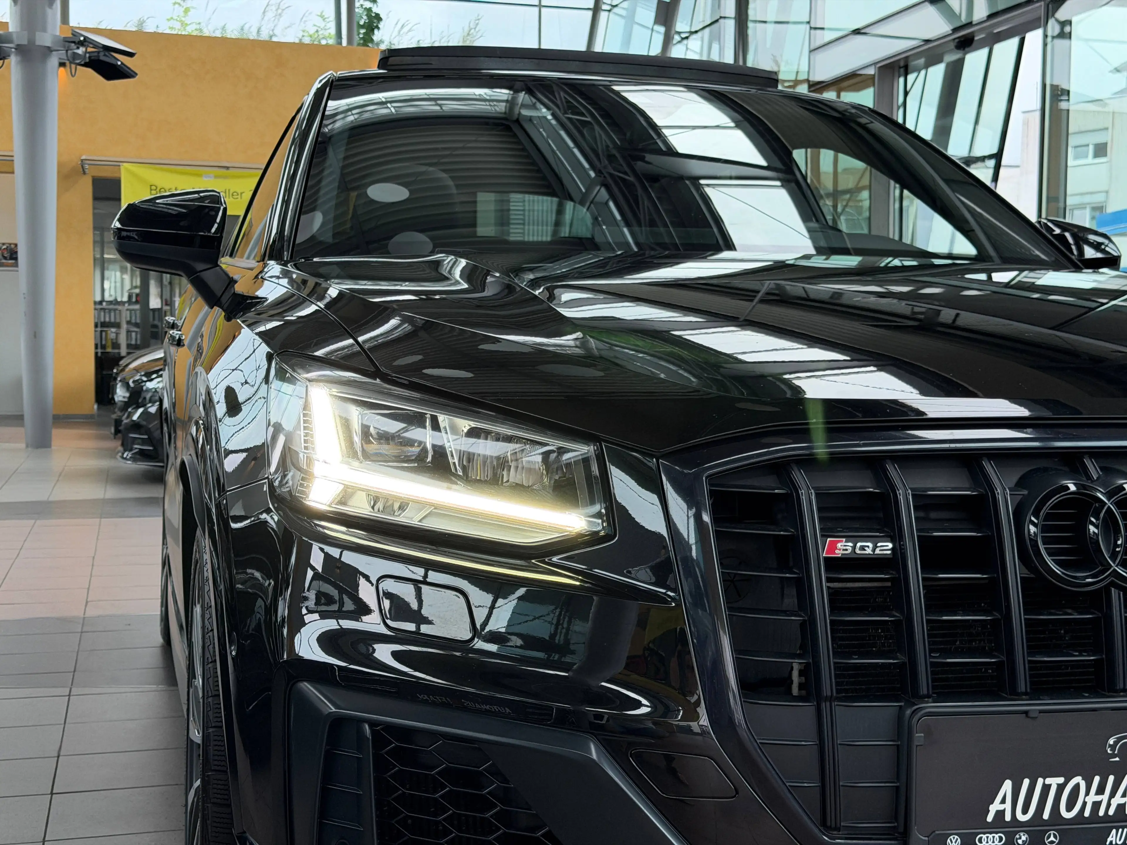 Audi SQ2 2.0 TFSI Black Pano Virtual B&O Keyless ACC 19" — photo 13