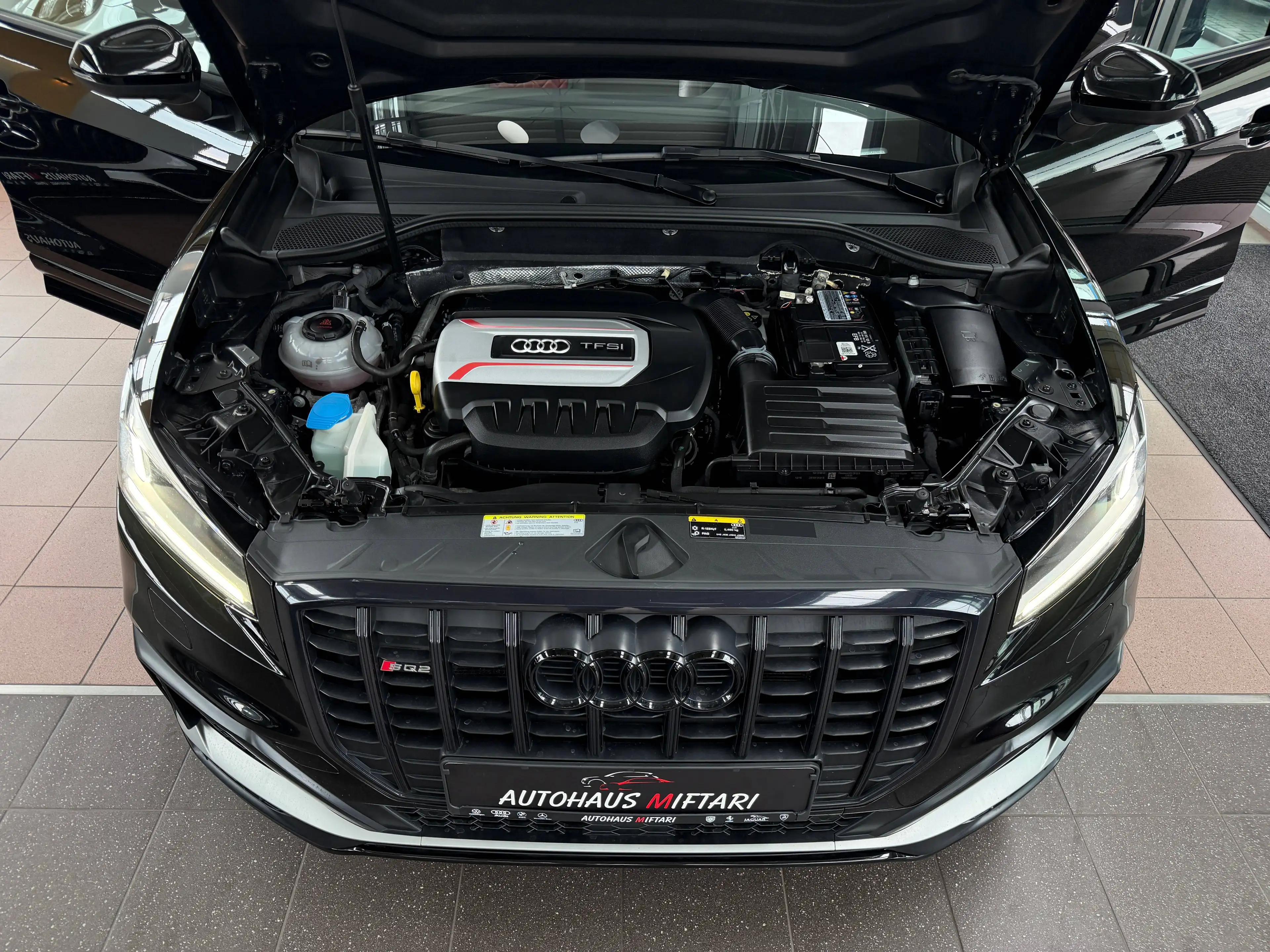 Audi SQ2 2.0 TFSI Black Pano Virtual B&O Keyless ACC 19" — photo 3