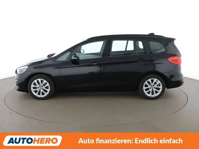 BMW 2 Series view 3