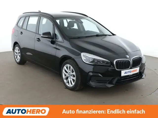BMW 2 Series view 8