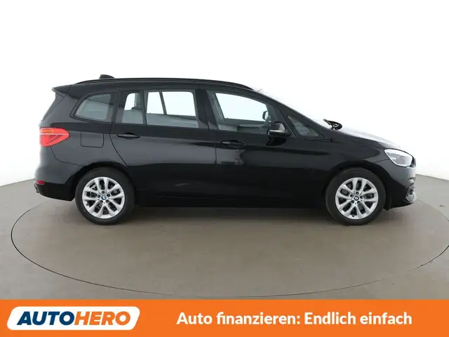 BMW 2 Series view 7