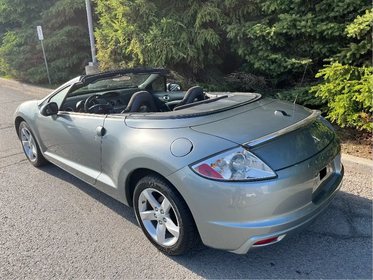 Mitsubishi Eclipse снимка Mitsubishi Eclipse