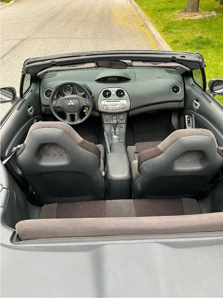 Mitsubishi Eclipse снимка Mitsubishi Eclipse