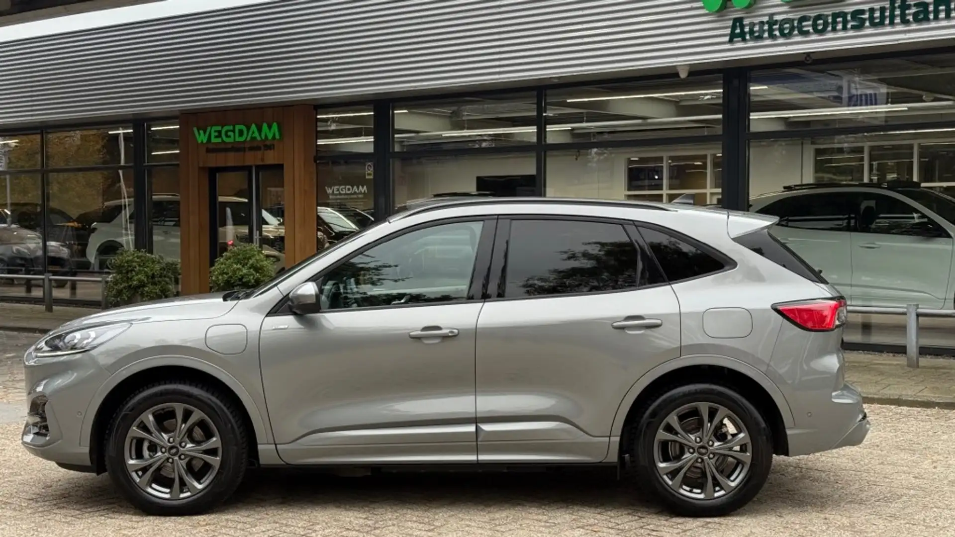 Ford Kuga 2.5 PHEV ST-LINE X / Trekhaak+Driver+Techno+Winter Gris - 2