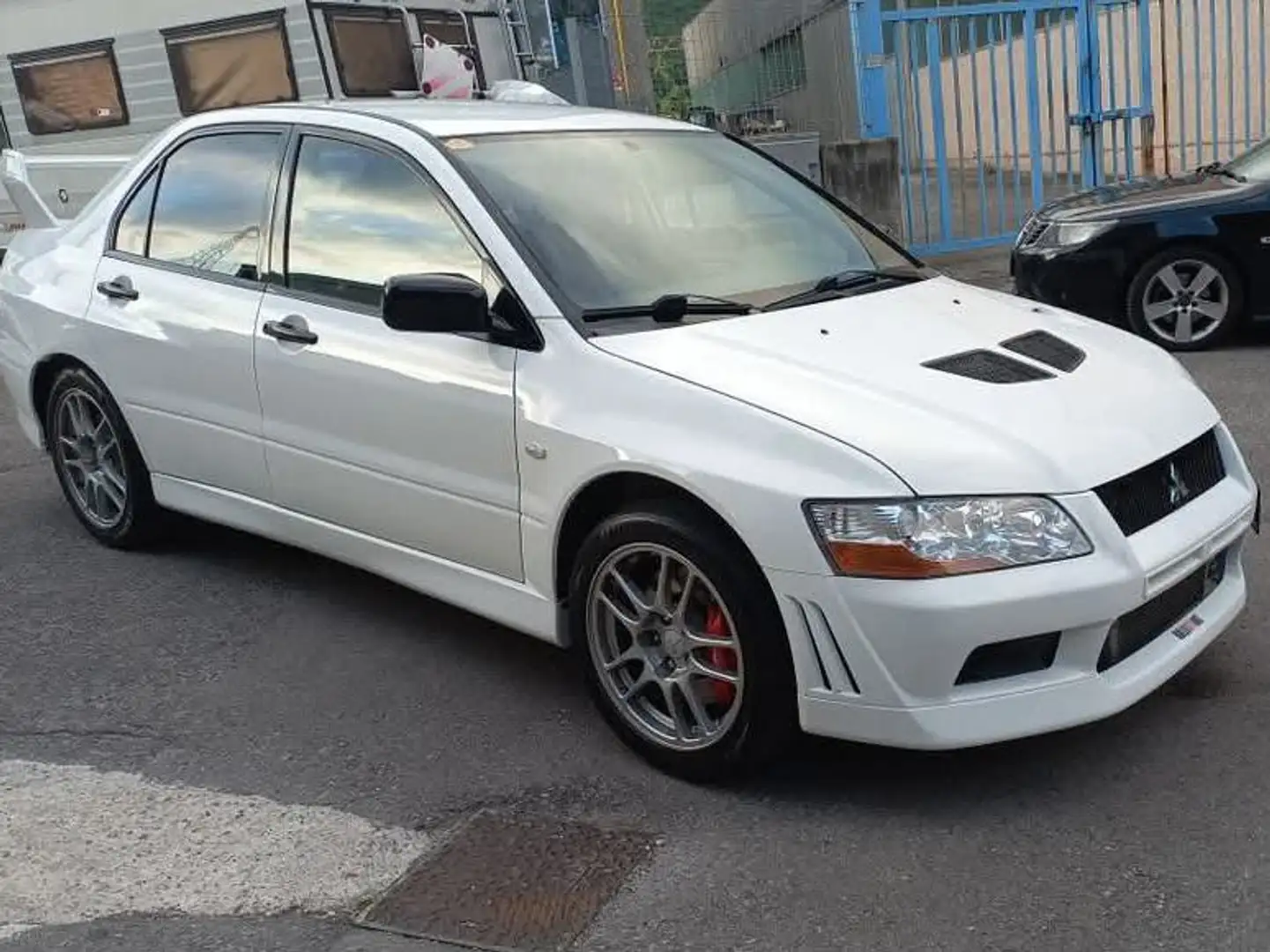 Mitsubishi Lancer Evo 7 RS LHD Weiß - 2