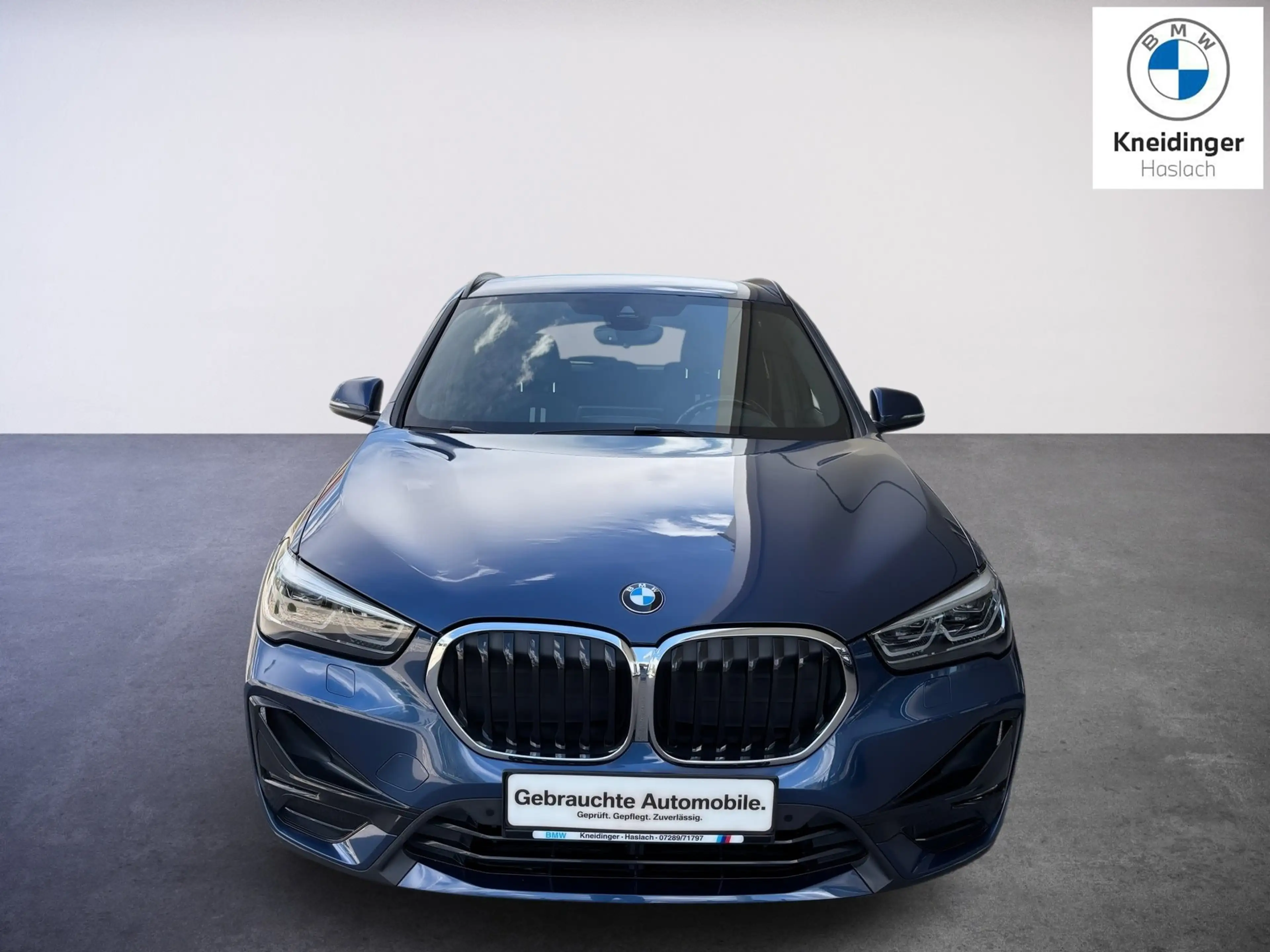 BMW X1 sDrive18d — photo 2