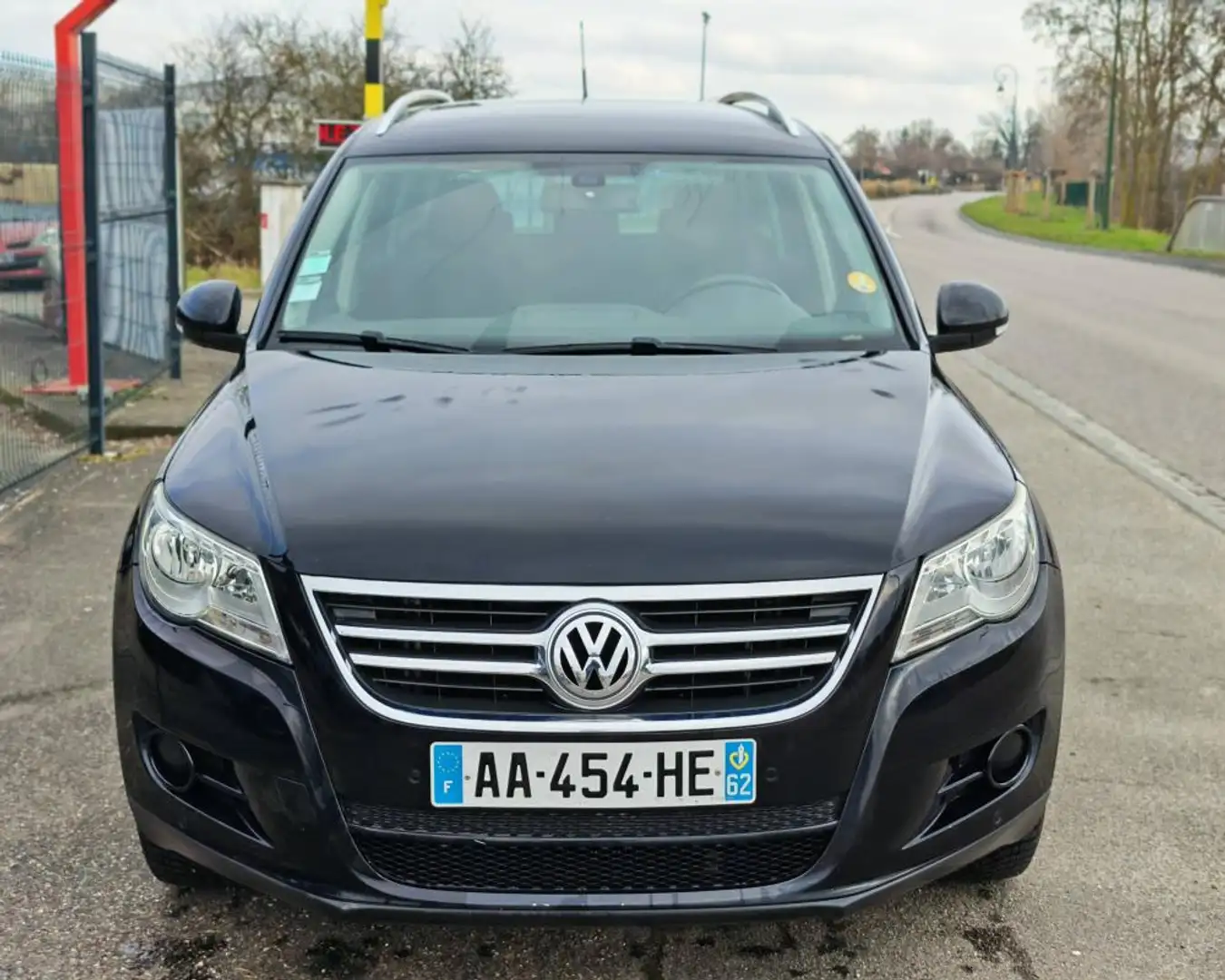 Volkswagen Tiguan 2.0 TDI 140 FAP Noir - 2