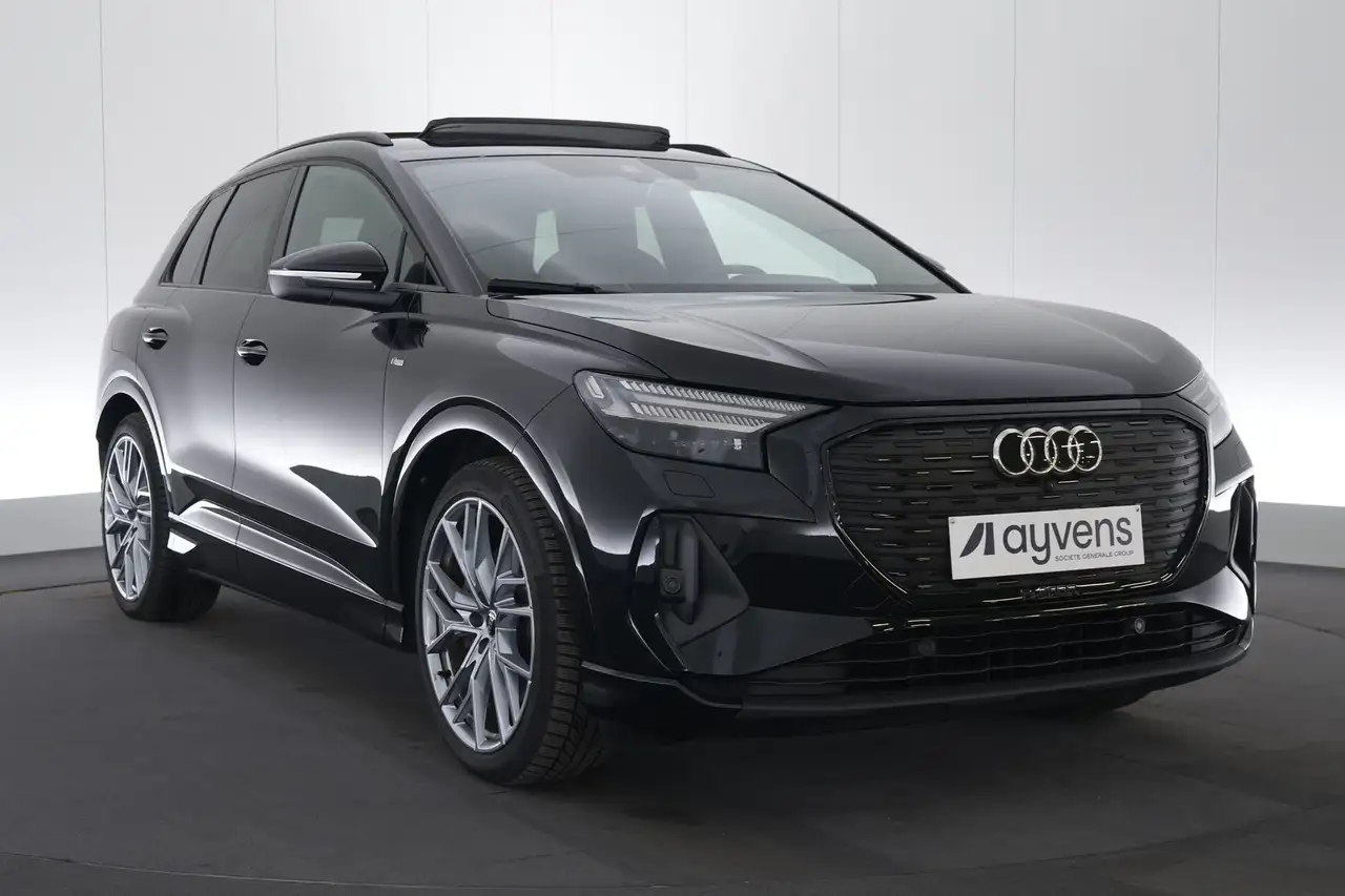 Audi Q4 45 Corporate S-Line LEDER/STOF LED GPS PDC CAM, миниатюра 3