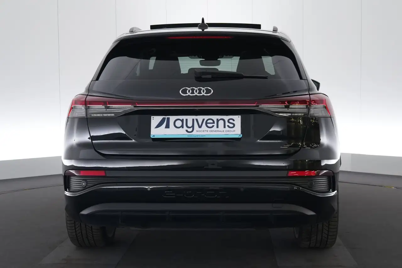 Audi Q4 45 Corporate S-Line LEDER/STOF LED GPS PDC CAM, миниатюра 8