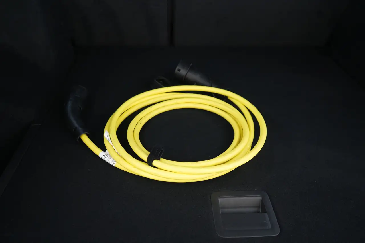 Audi Q4 45 Corporate S-Line LEDER/STOF LED GPS PDC CAM, миниатюра 25