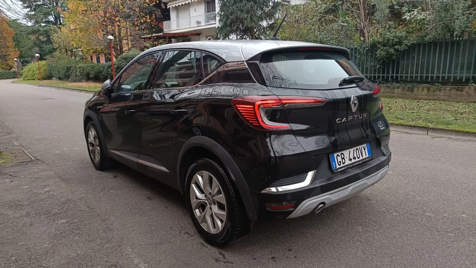 Renault Captur Blue dCi 8V 115 CV Intens Grigio - 2