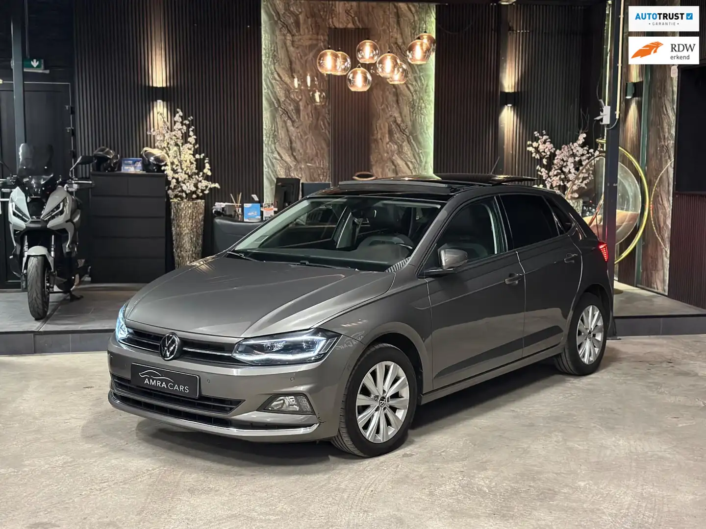 Volkswagen Polo 1.0 TSI|PANORAMA|DSG|CAMERA|ACC Grijs - 1