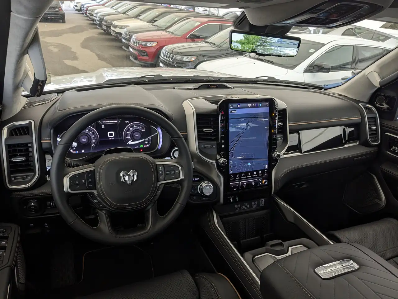 RAM 1500 снимка RAM 1500