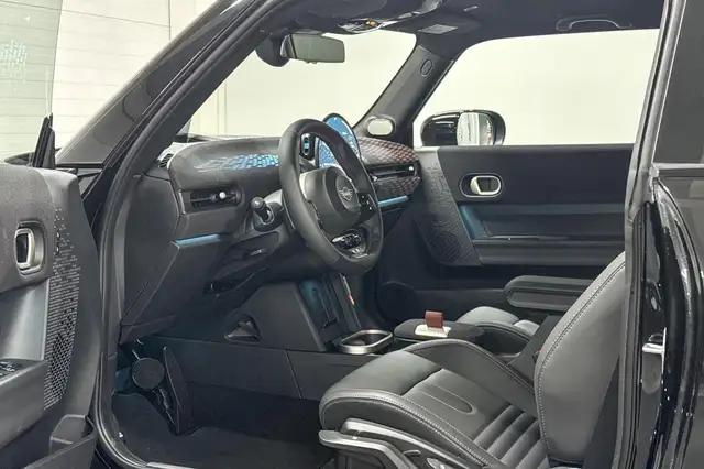 MINI Hatch view 8