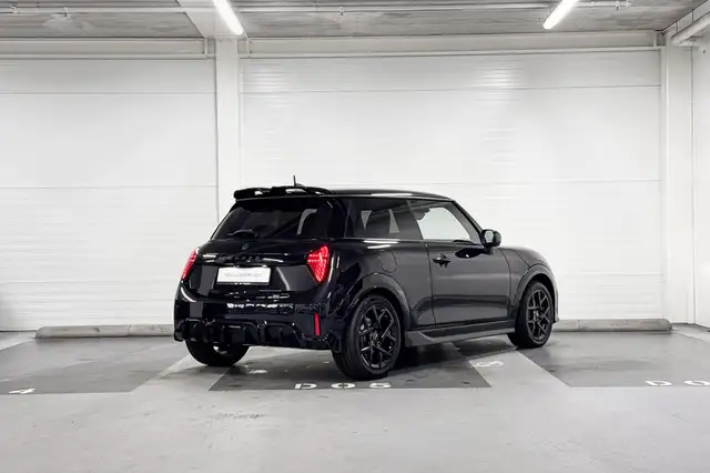 MINI Hatch view 6