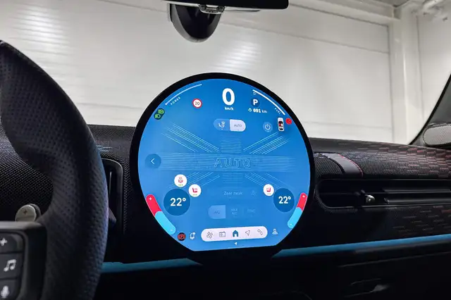 MINI Hatch view 14