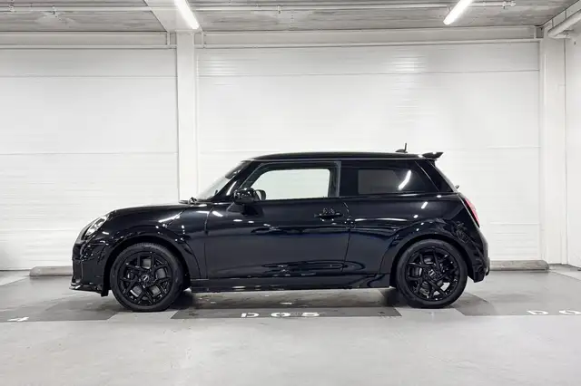 MINI Hatch view 2