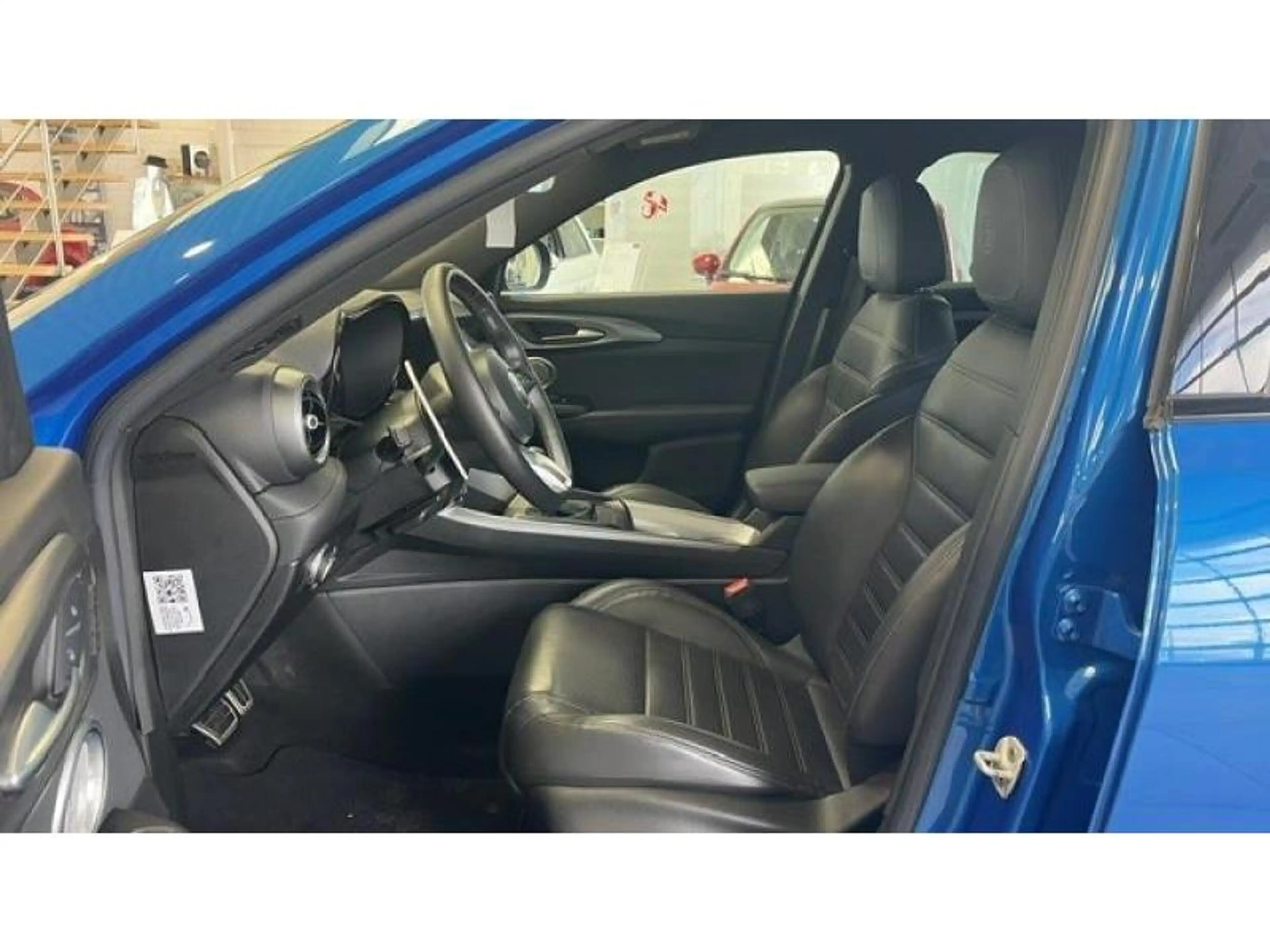 Alfa Romeo Tonale PHEV 1.3 Q4 Veloce — photo 9