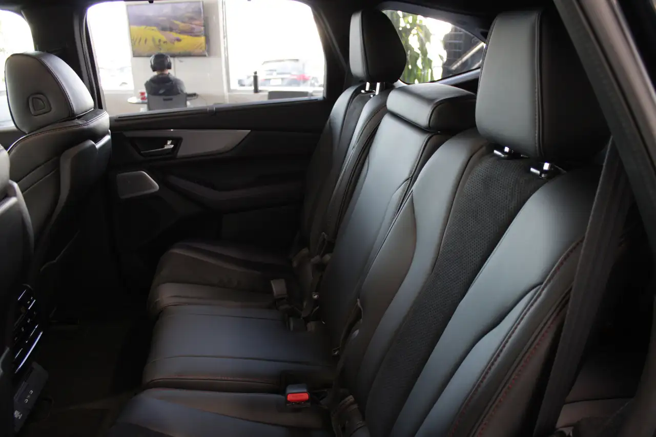 Acura MDX снимка Acura MDX
