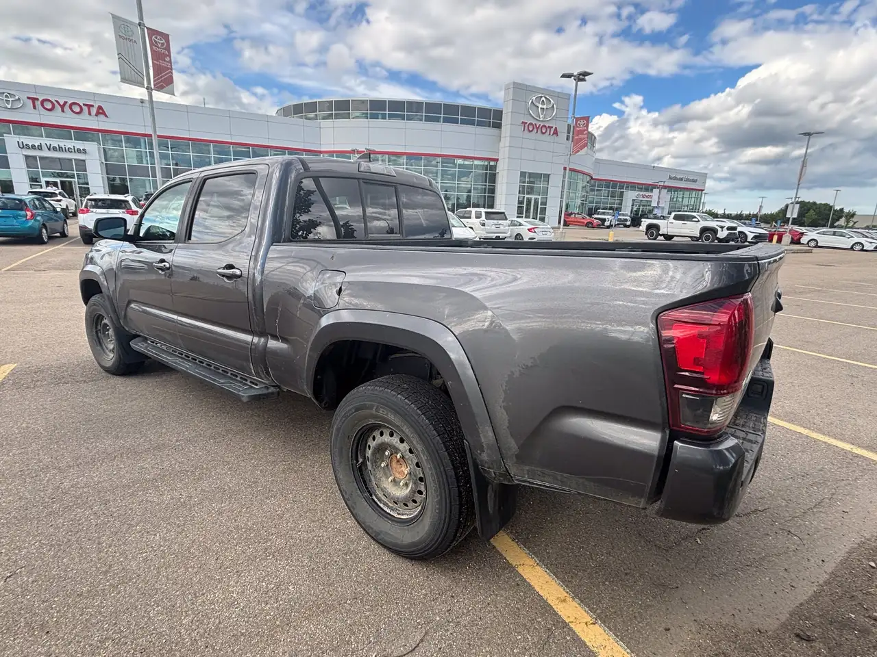 Toyota Tacoma photo Toyota Tacoma