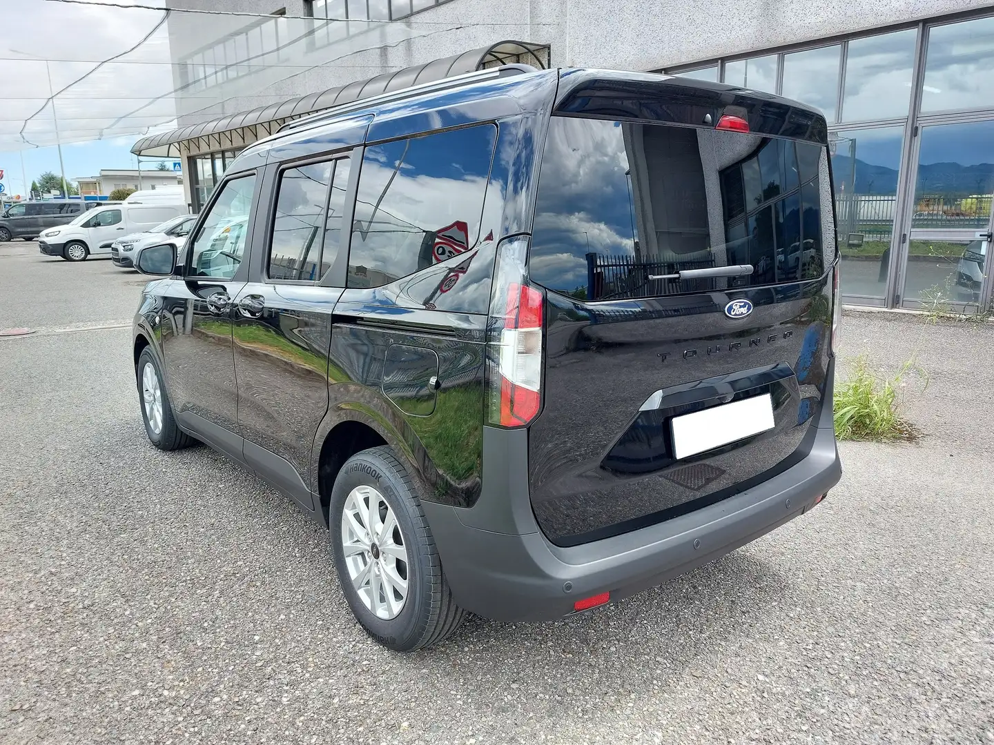 Ford Tourneo Courier 1.0 EcoBoost PowerShift Titanium PREZZO REALE!! Nero - 2