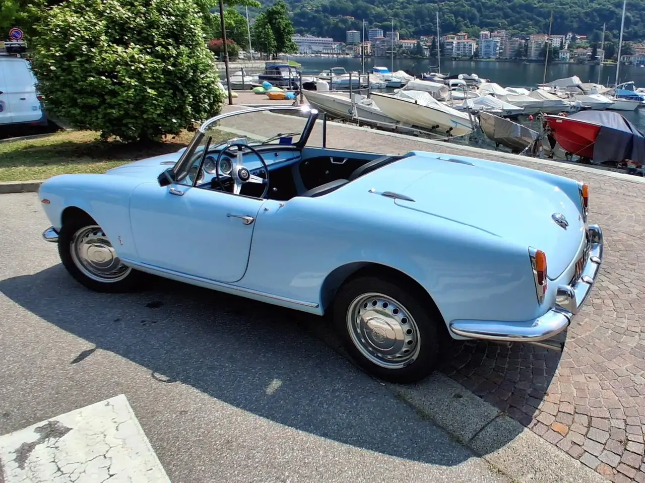 Alfa Romeo Giulia Spider, foto 3