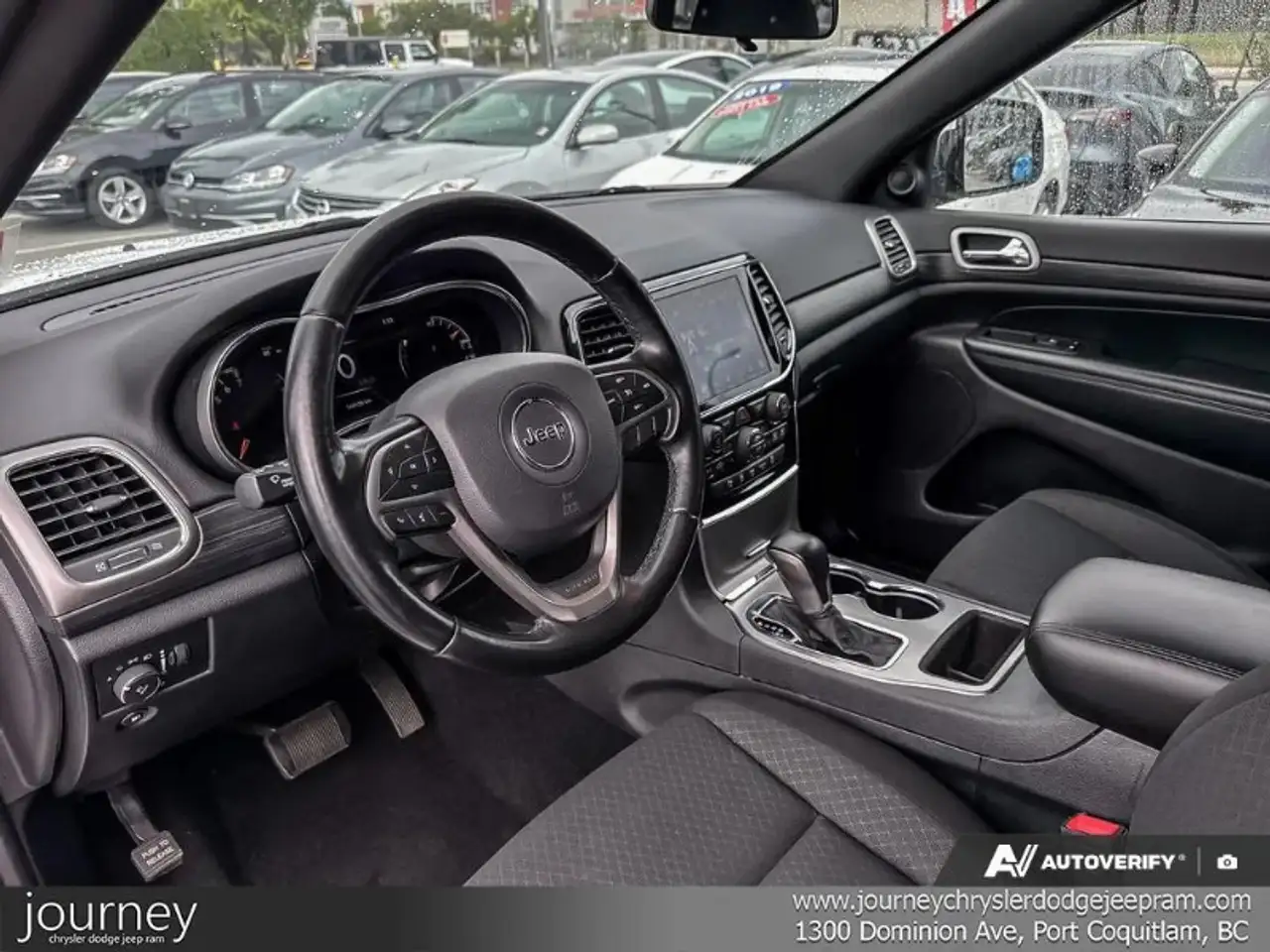 Jeep Grand Cherokee снимка Jeep Grand Cherokee