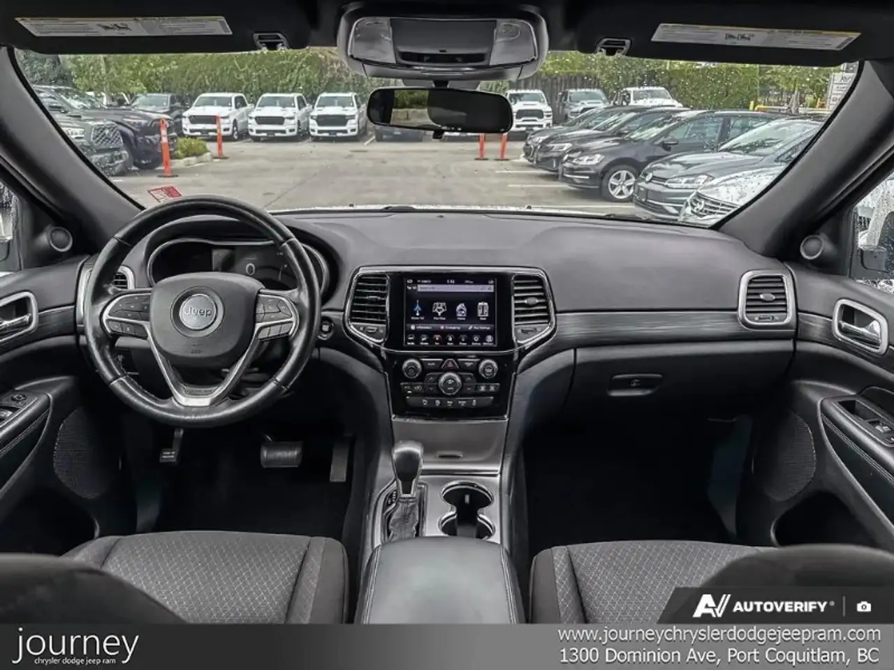 Jeep Grand Cherokee снимка Jeep Grand Cherokee