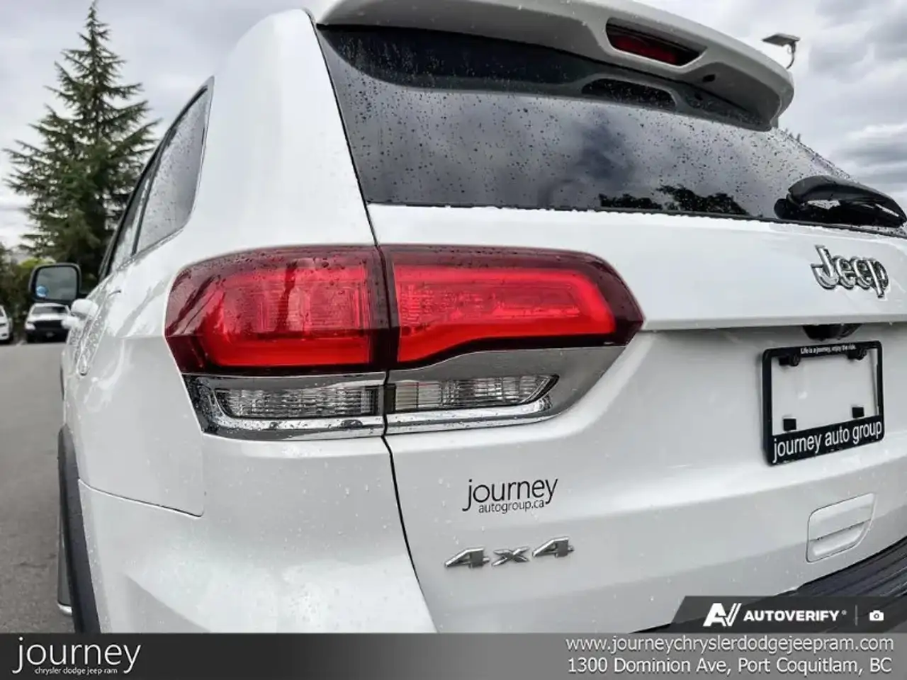 Jeep Grand Cherokee снимка Jeep Grand Cherokee