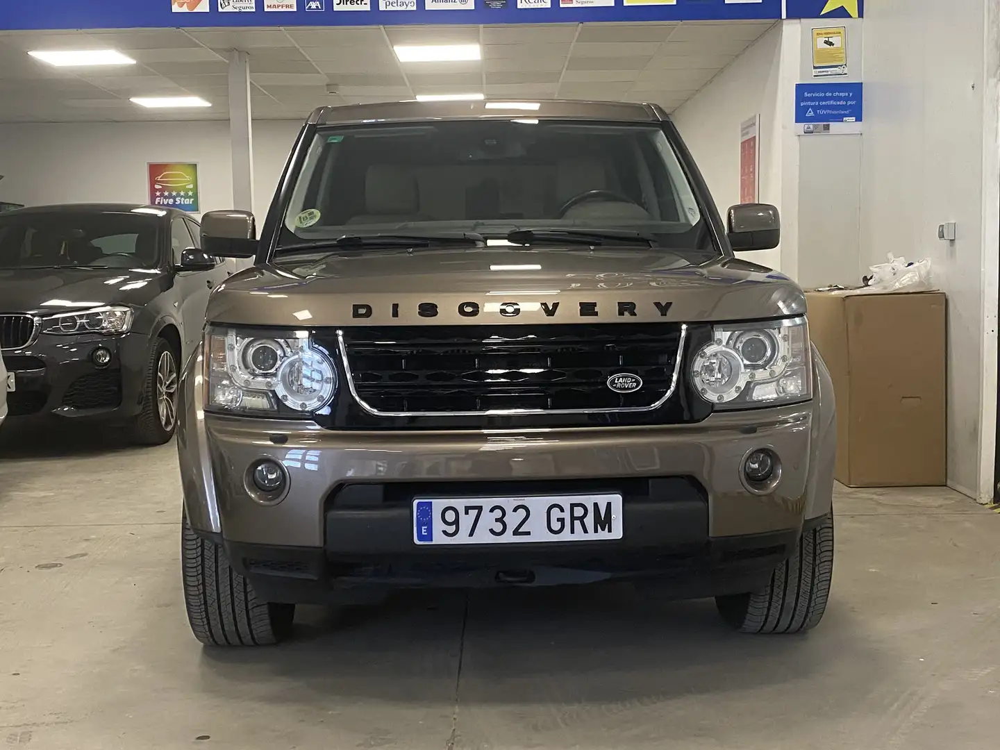 Land Rover Discovery 3.0TDV6 HSE Aut. - 1
