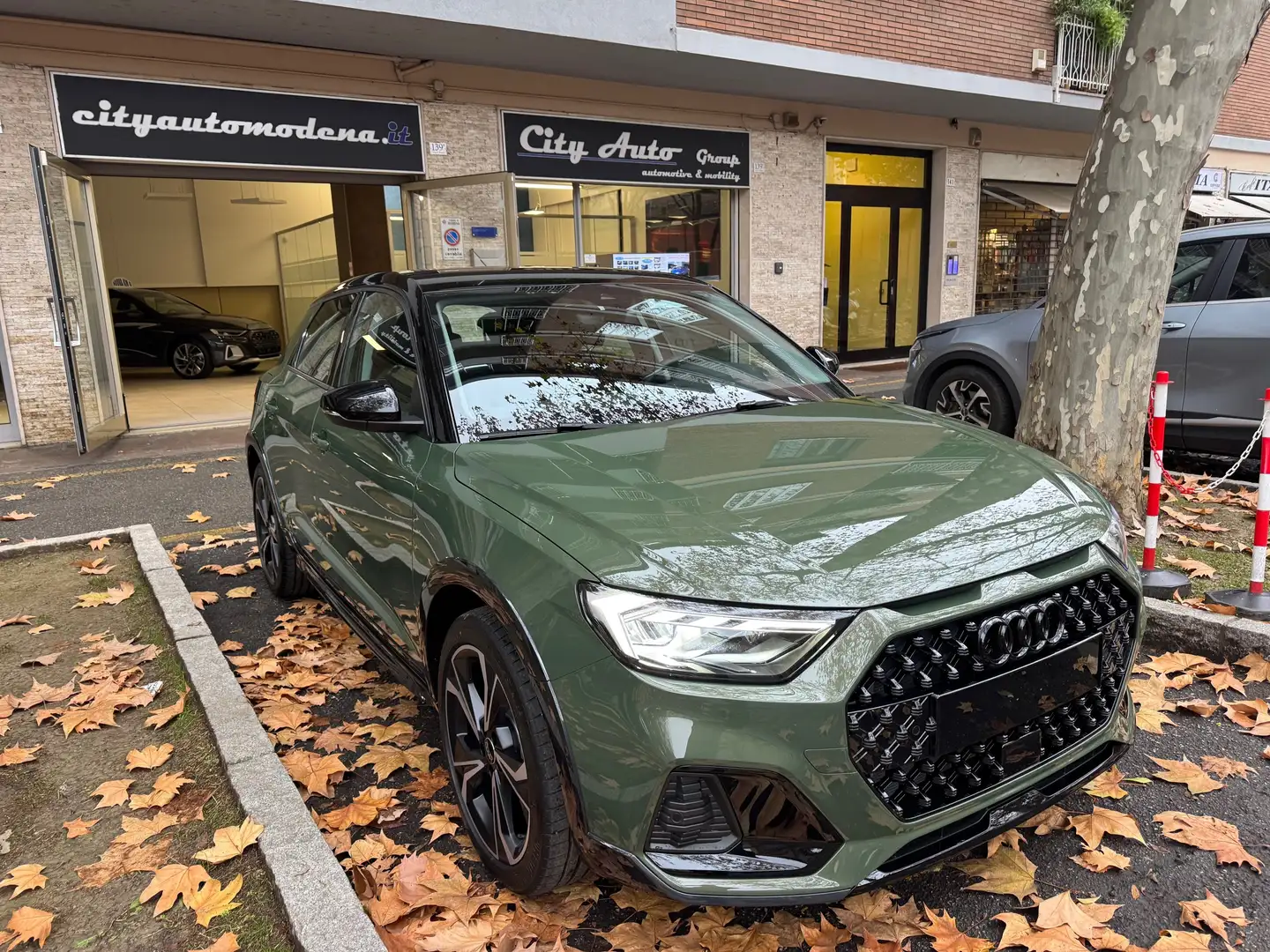 Audi A1 Allstreet 30 1.0 Tfsi Iden. Contrast 116CV S-TRON. Verde - 2