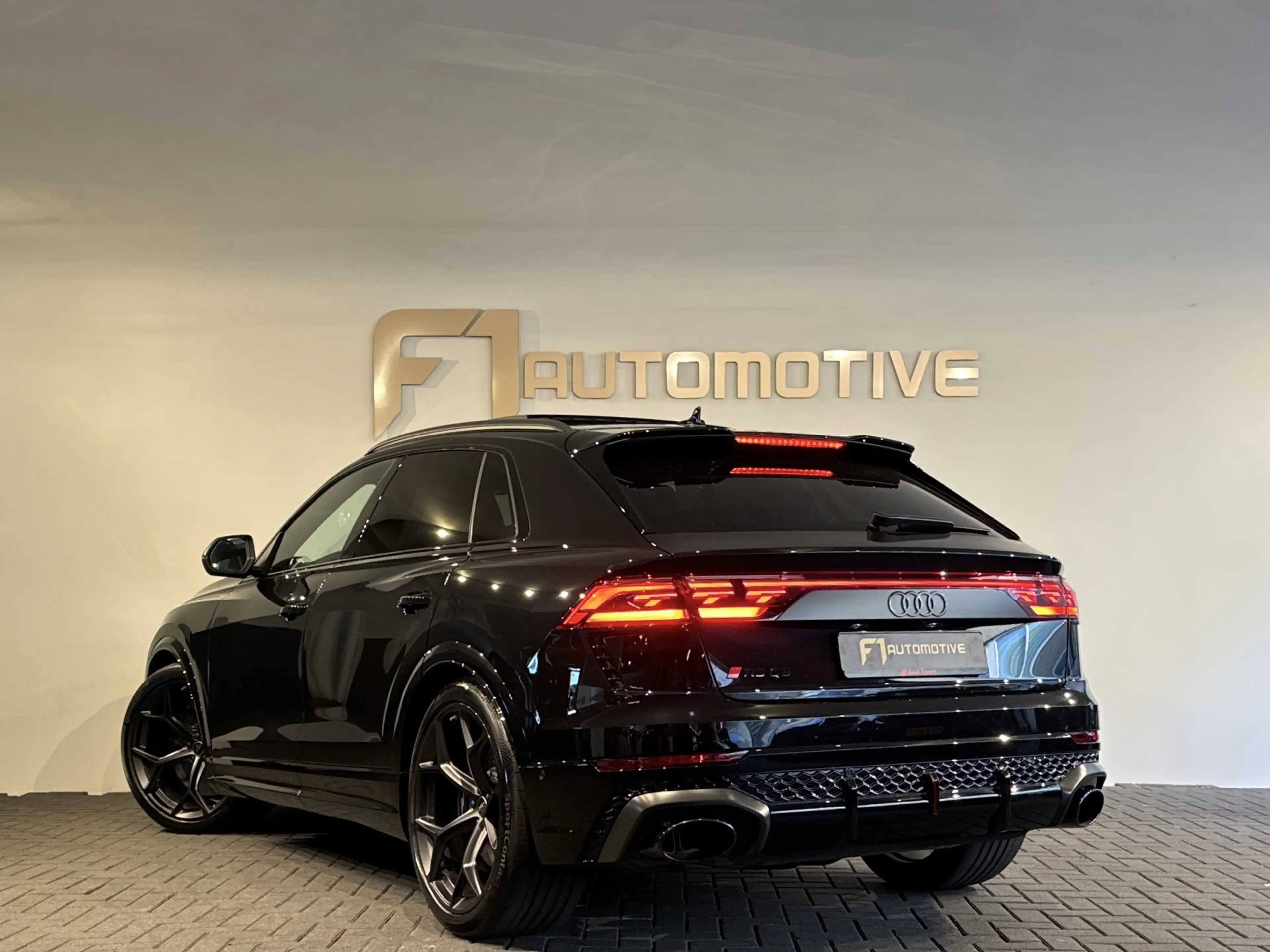 Audi RS Q8 RSQ8 4.0 TFSI quattro Performance Pano|Ceramic|Car — photo 6