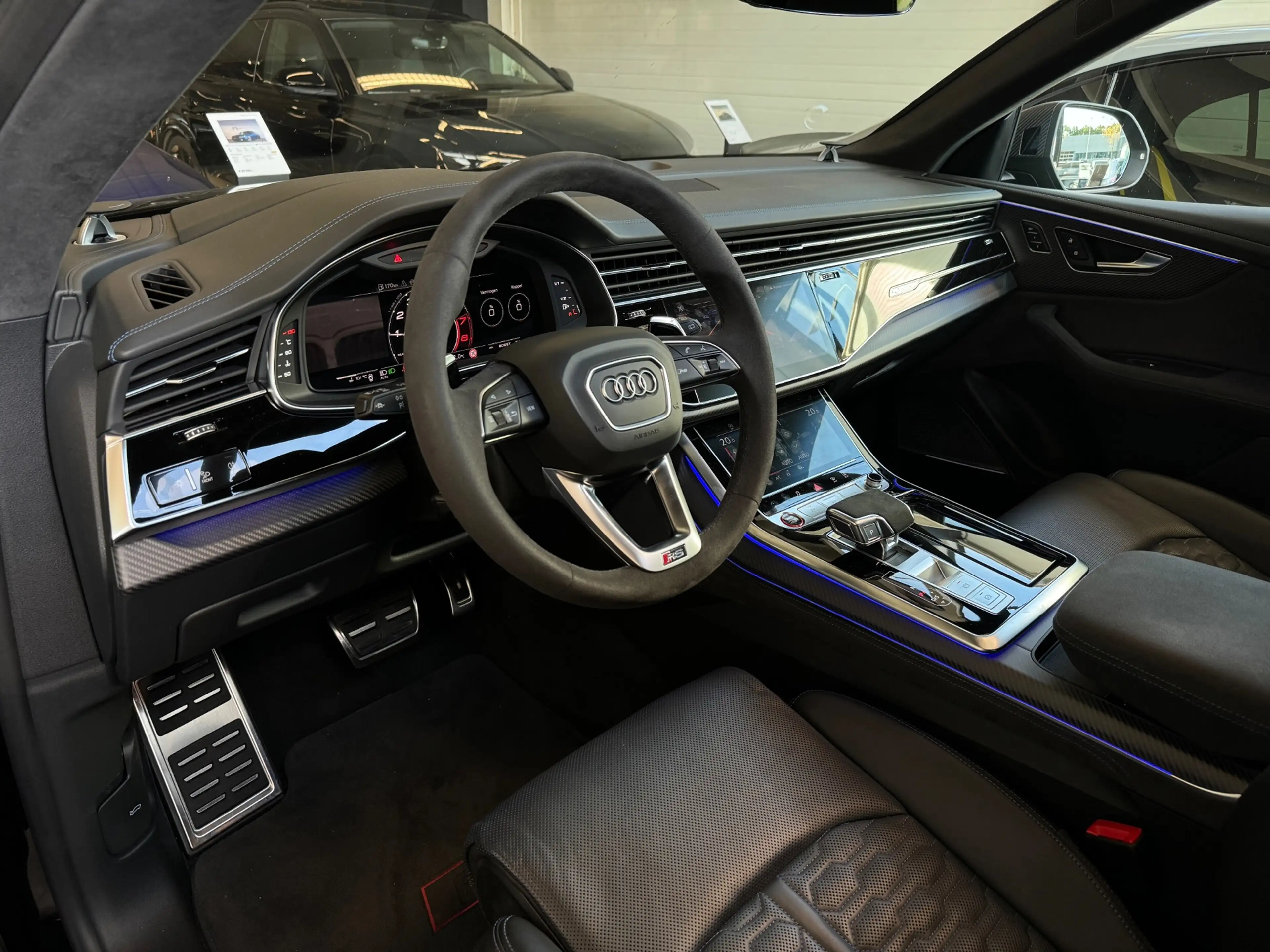 Audi RS Q8 RSQ8 4.0 TFSI quattro Performance Pano|Ceramic|Car — photo 11