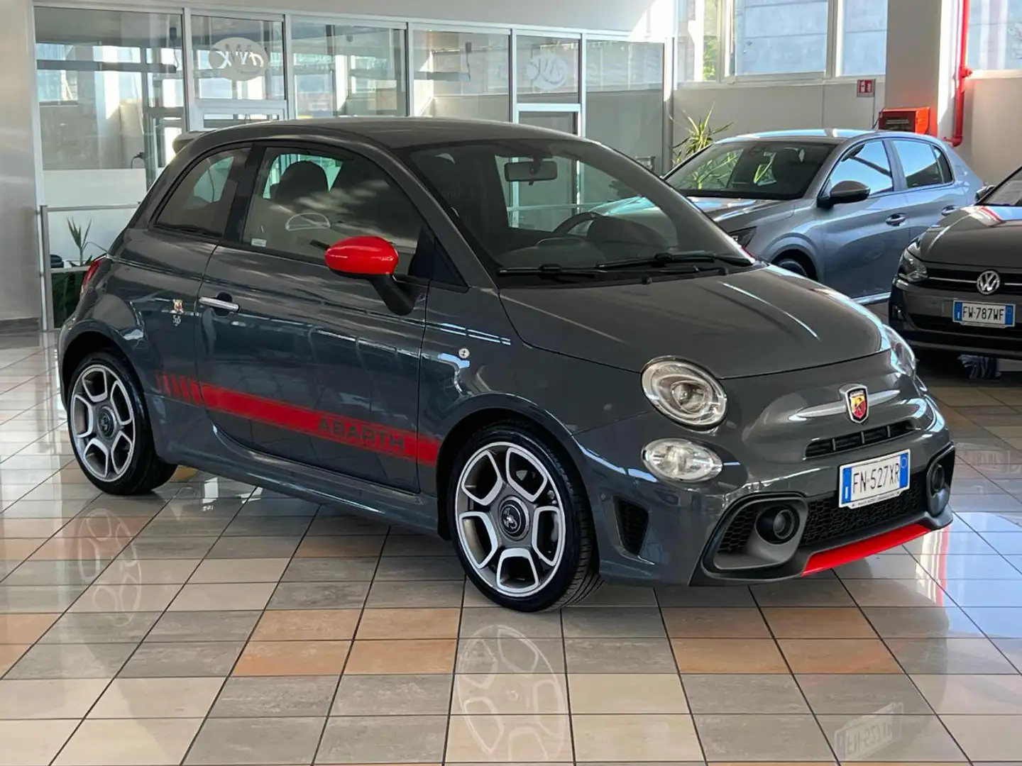 Abarth 595 1.4 Turbo T-Jet 145 CV Gris - 2