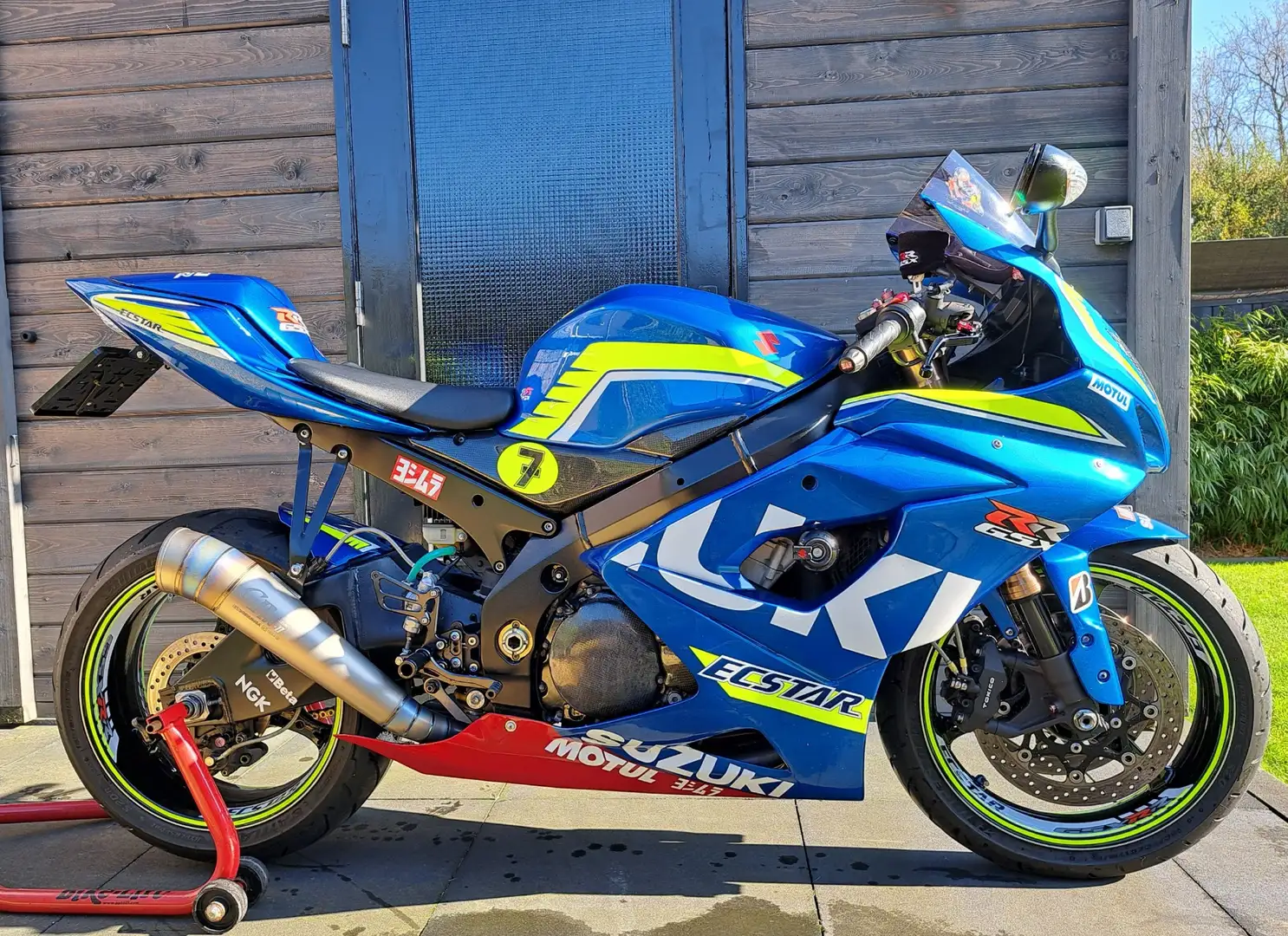 Suzuki GSX-R 1000 MotoGP Suzuki Ecstar GSXRR Replica Blauw - 1
