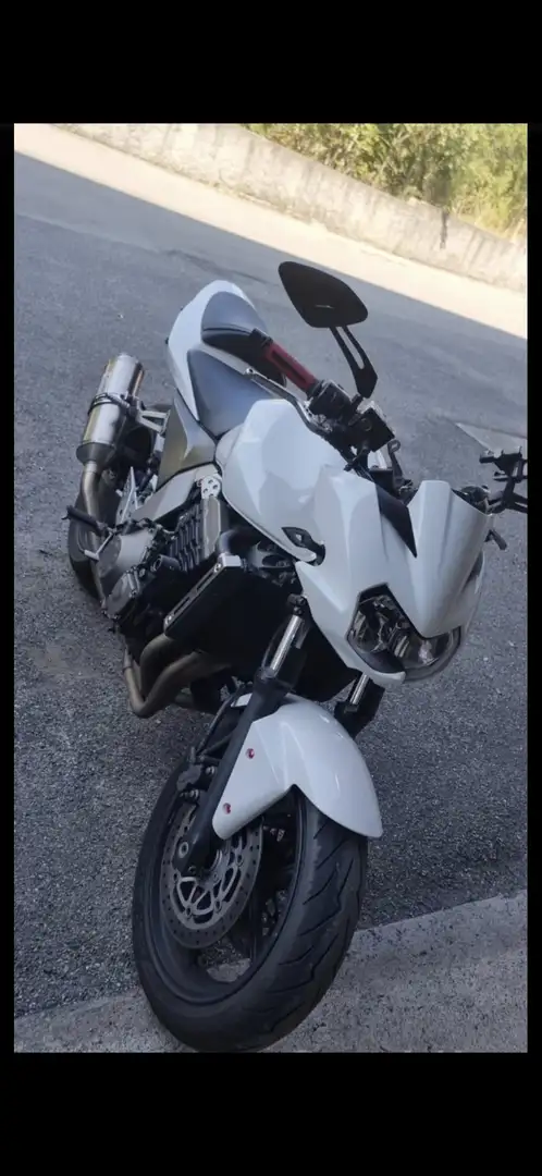 Kawasaki Z 750 Bianco - 1