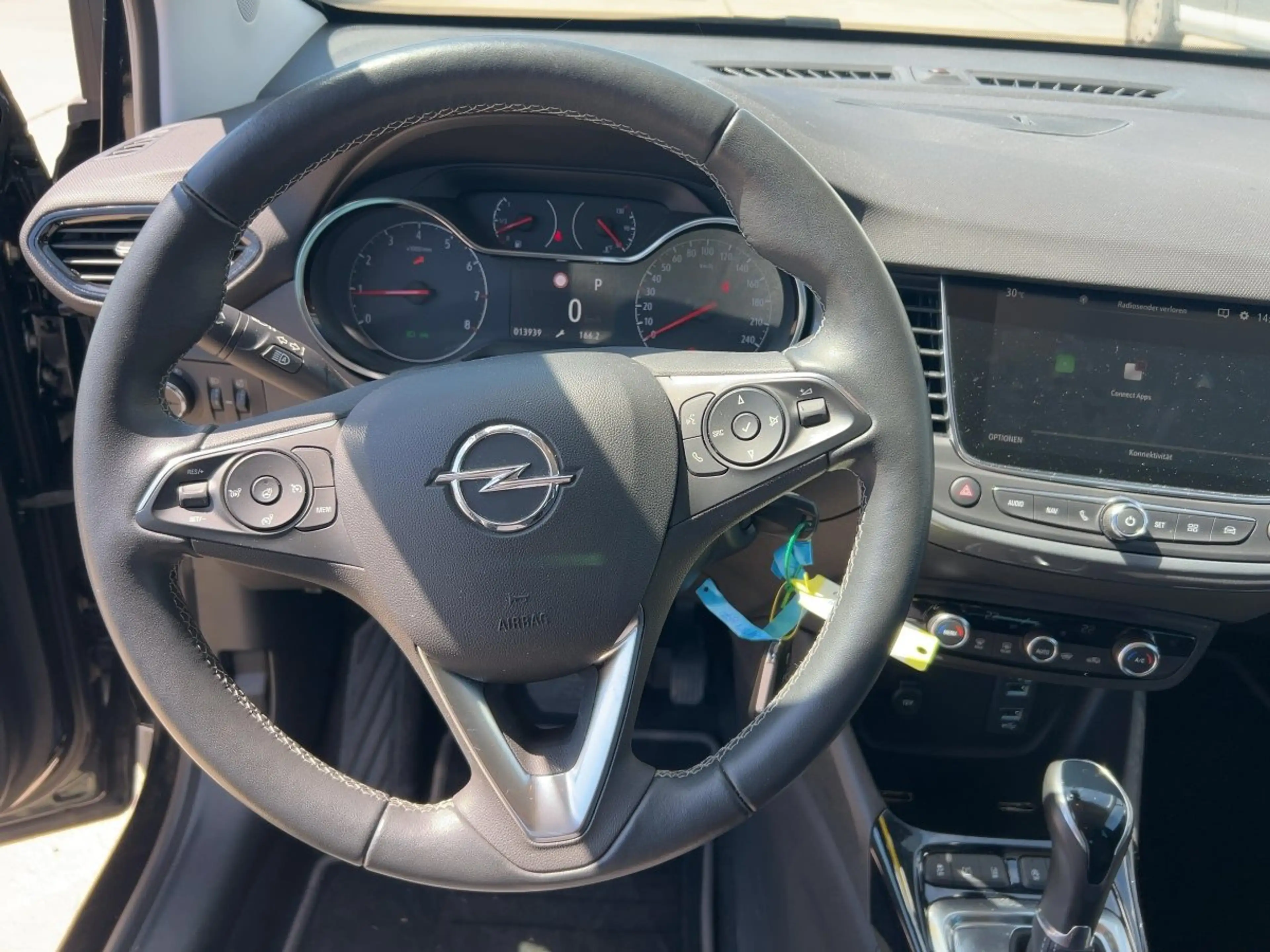 Opel Crossland Elegance  *Allwetter+PDC+SHZ+LHZ* — photo 12