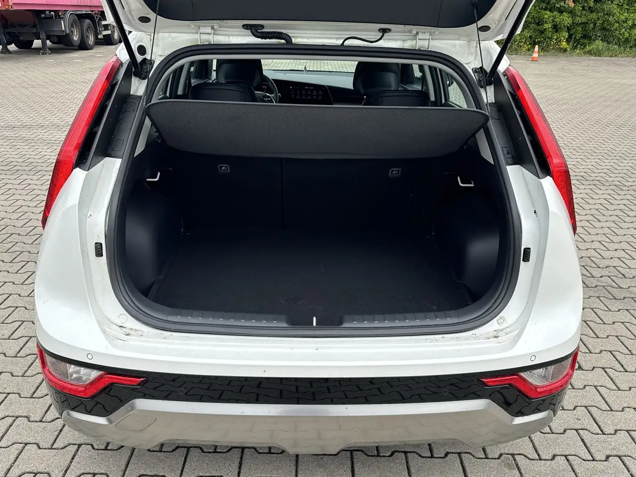 Kia Niro 1.6 GDi Hybrid ExecutiveLine |SCHADE PORTIER+DORPE 17