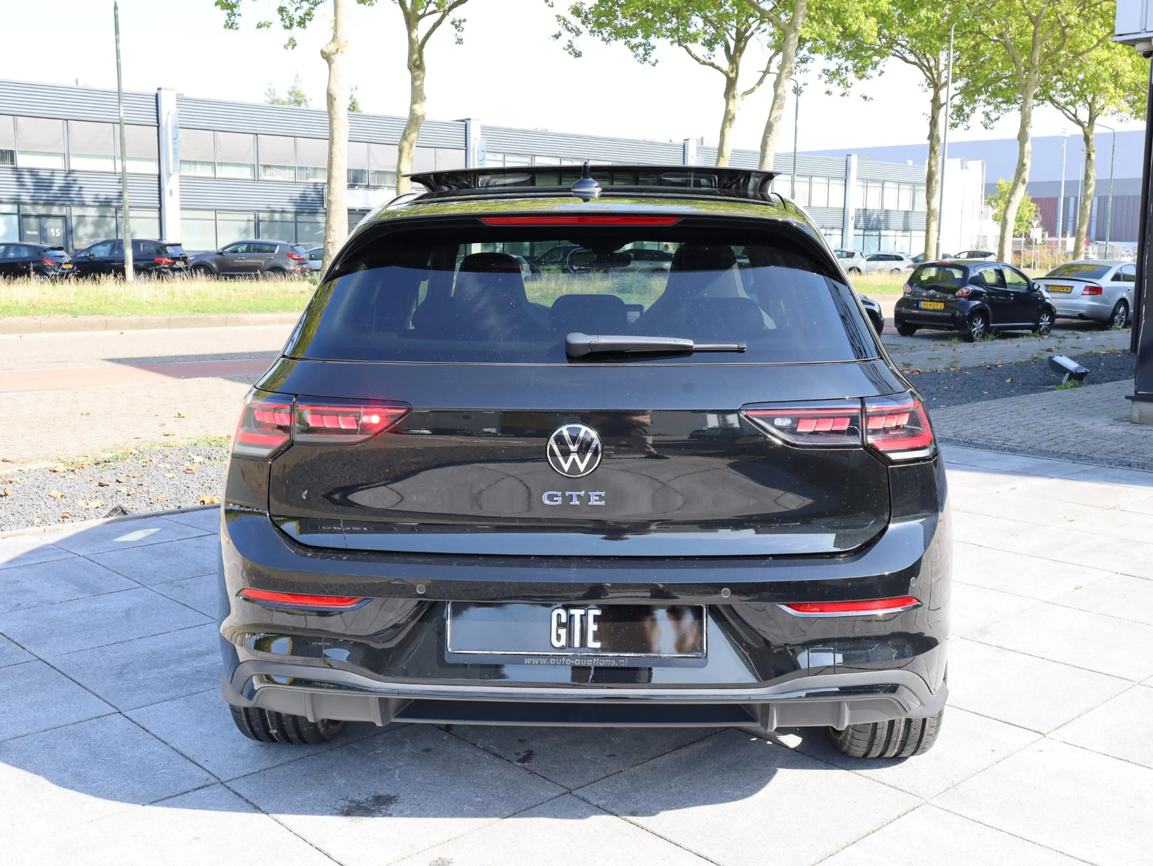 Volkswagen Golf GTE 1.5 eHybrid 272PK | Panodak | Leer | 19"Inch | Bla — photo 4