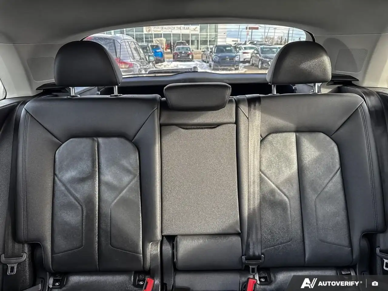 Audi Q3 снимка Audi Q3
