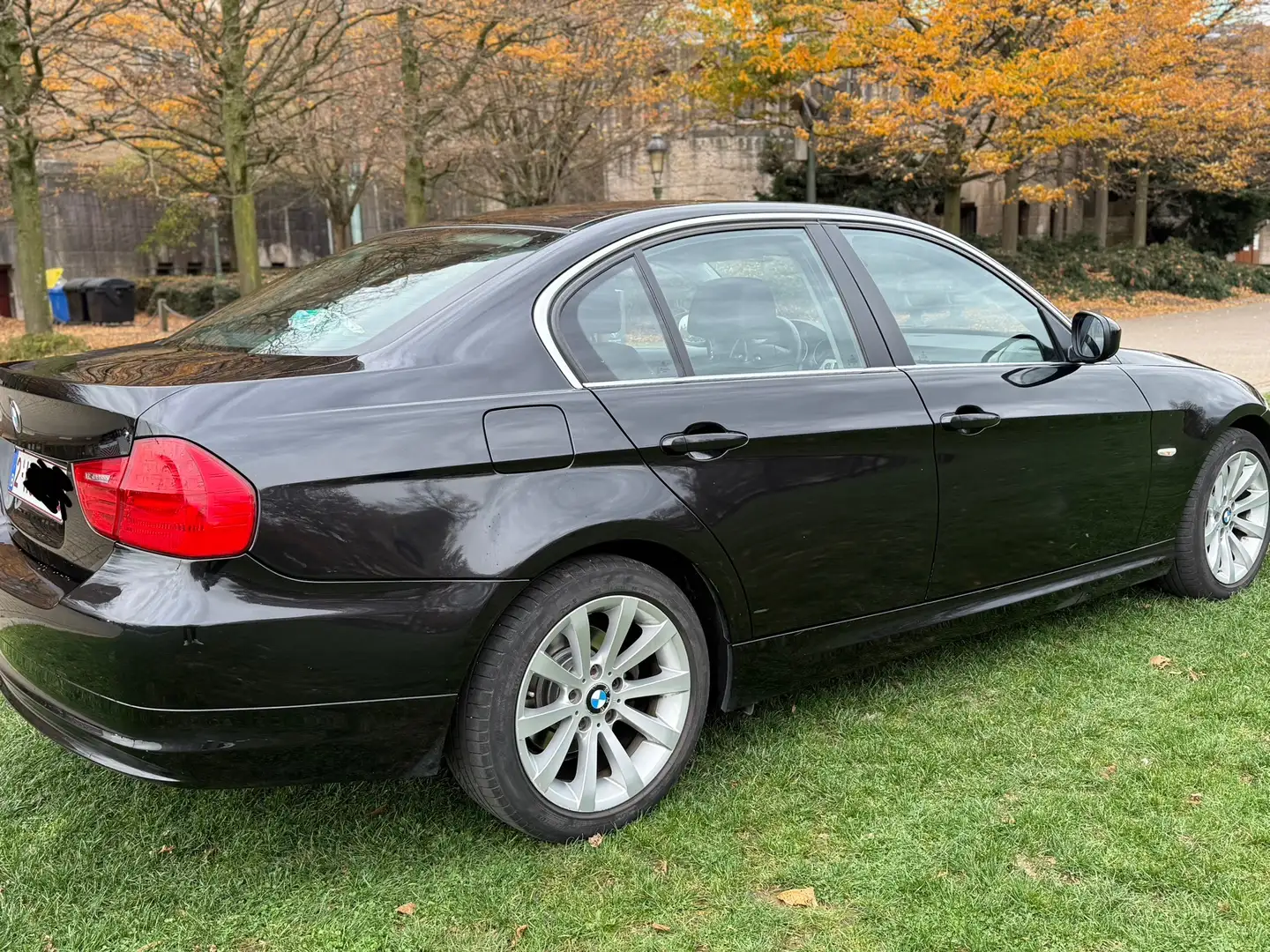 BMW 316 Touring 316i Sensation Noir - 2