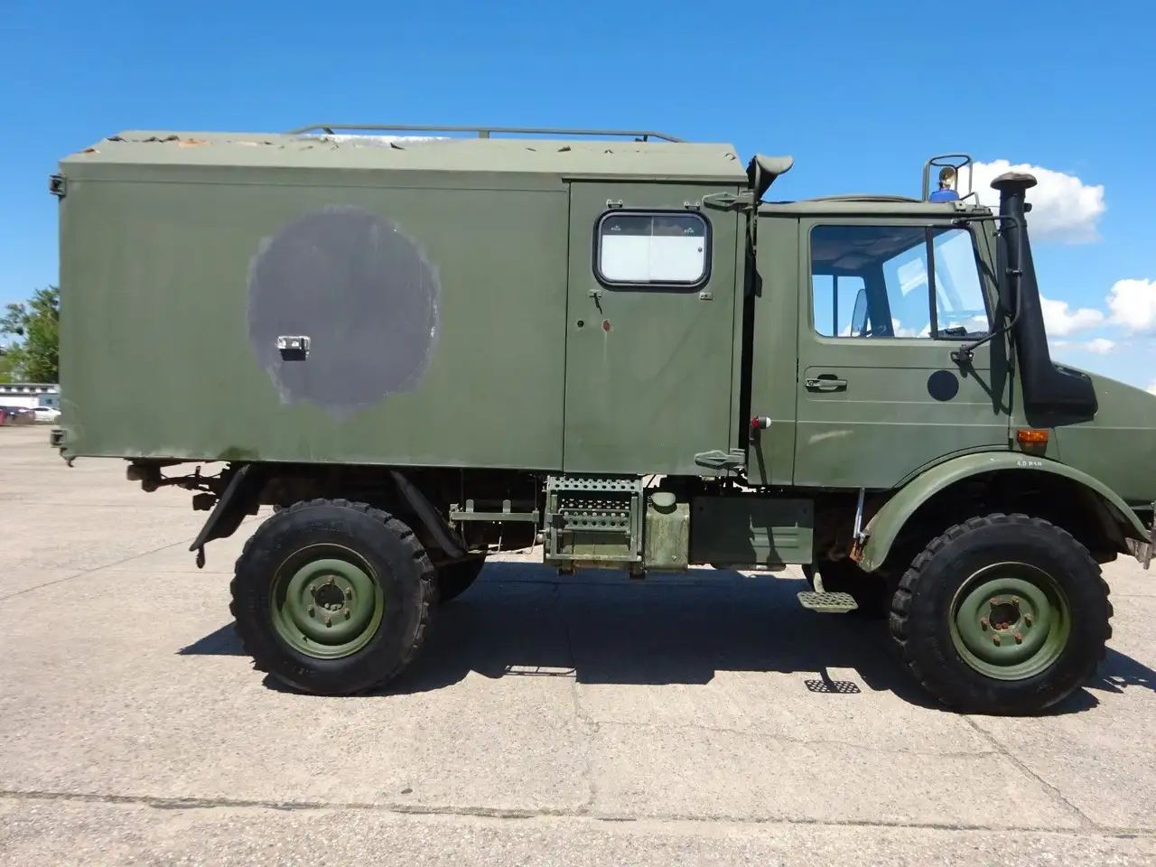Unimog U 1300 L Turbo OM 366 Koffer schnelle Achsen, foto 6