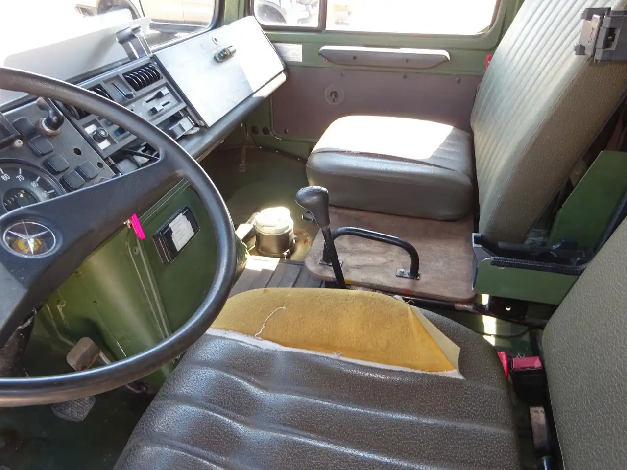 Unimog U 1300 L Turbo OM 366 Koffer schnelle Achsen, foto 9
