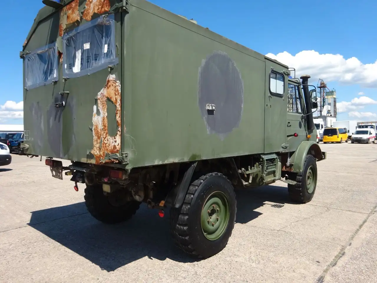 Unimog U 1300 L Turbo OM 366 Koffer schnelle Achsen, foto 5