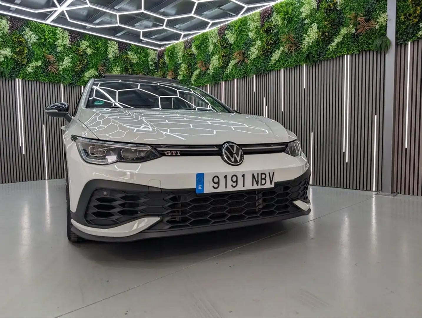 Volkswagen Golf GTI Clubsport 2.0 TSI 221kW (300CV) DSG Blanco - 2