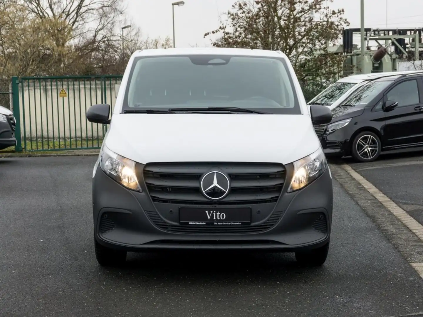 Mercedes-Benz Vito 119 CDI Kasten Lang MBUX Navi AHK 2,5t 360° Blanc - 2